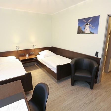 Hotel Kroeger Ennigerloh Екстер'єр фото
